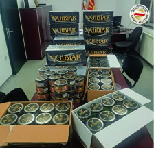 ФОТО: Им рекол „немам што да пријавам” – Македонската Царина со богата заплена