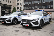 Хулиганство во Аеродром: Малолетници нападнаа три лица со тупаници и јајца