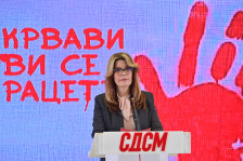 Борозан до Тошковски: Рацете ви се крвави, поднесете оставка