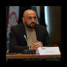 Запален џипот на градоначалникот: Курто Дудуш остана без возило