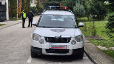 ВИДЕО: Крадци со „финта” пробаа да и избегаат на македонската полиција