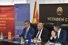 Страв од отворање на Уставот: Владата против интересите на граѓаните и европската иднина