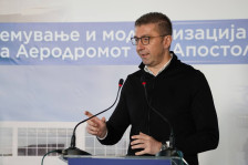 Мицкоски: Нема да преземам авантура по секоја цена, ако треба ќе чекам и децении