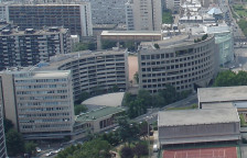 ИЕА предлага работа од дома, користење јавен превоз и помалку летови за намалување на кризата со нафтата