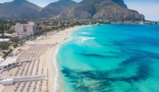 Најубавите европски острови со недопрени плажи за мирен одмор