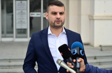 СДСМ ја оспори поддршката на Савески за Костеска-Здравеска