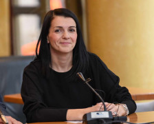 Законот за македонскиот јазик стои, примената тапка, СДСМ бара надзор