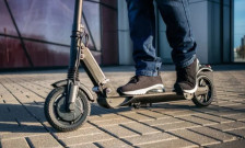 Тротинетите ќе не утепаат: што смее, а што не по закон во Македонија