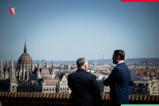 Американска офанзива: Џеј Ди Венс во Будимпешта, Доналд Трамп Џуниор во Бања Лука