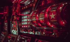 Аларматно: Секој четврти средношколец редовно посетува обложувалница или казино