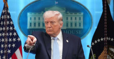 Трамп го засилува притисокот врз Иран: САД подготвуваат долгорочна блокада на иранските пристаништа