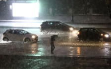 Силно невреме во Грција, загина едно лице