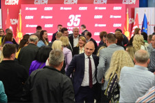 Филипче: Лажниот патриотизам заврши, власта ја враќаме назад кај граѓаните