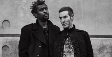 Massive Attack и Том Вејтс ја објавија Boots On The Ground