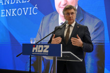 Српски ракети CM400: Пленковиќ вели дека врвот знаел навреме