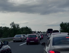 (ФОТО) Колони возила го обележаа враќањето дома по продолжениот викенд