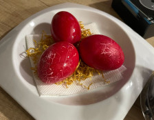 Обичаи за Велики петок во Македонија, меѓу верата и народното верување