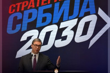 Вучиќ го враќа Вулин, јастребот на „Српски свет“ во игра