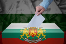 Со лажни евра се купуваат гласови во Бугарија