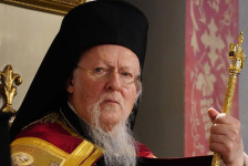 Русија ги ескалира православните тензии: Го обвини Вартоломеј за мешање на Вартоломеј во Грузија