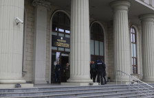 Фаќале врски во суд, добија притвор