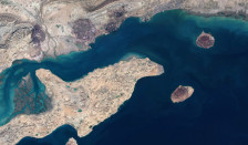 Ормускиот теснец повторно отворен – цената на нафтата во слободен пад