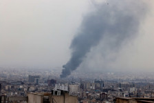 Иран со напади врз Кувајт и ОАЕ – ескалација и покрај примирјето