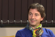 Жан Митрев пак седна на обвинителна клупа