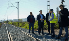 Во Скопје немаме автобуси, битно од Зелениково ќе стасаат во Центар со воз