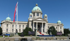 Србија подготвува забрана за физичко казнување на децата