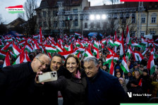 Сенка на Кремљ над Будимпешта: Разни обиди на Русија да го обезбеди Орбан на власт