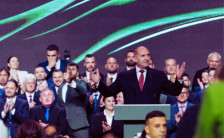 Радев најави активна влада до средината на мај, Македонија не е меѓу првите приоритети