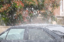 [Видео] Словенија побеле од град, невремето се шири низ Балканот