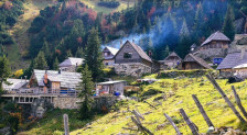 Босанецот Перо ја продал куќата во Германија и купил половина од родното село