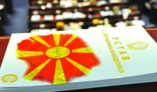 СДСМ бара од Владата јасно да каже дали подготвува уставни измени