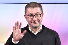 Мицкоски не очекува промена на атмосферата во односите со Бугарија
