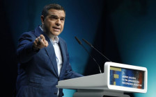 За партијата на Ципрас денес би гласале 11% од Грците, иако таа не е ни формирана, тој вчера го објави манифестот