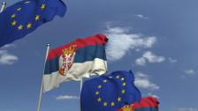 ЕУ ѝ ја стега чешмата на Србија: без правосудни реформи нема пари
