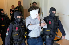 Исламистот со потекло од Македонија доби долги години затвор за планирање на нападот на концерт на Тејлор Свифт
