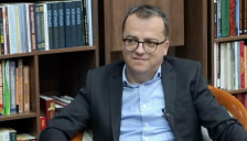 Бауш предупредува дека со ваква администрација економијата нема шанса за над 4 отсто раст
