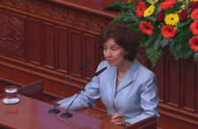 Претседателката остана без коментар за шпионските сомнежи во Кабинетот