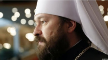 Ослободен рускиот свештеник приведен поради бел прав во неговиот автомобил, познат во Македонија