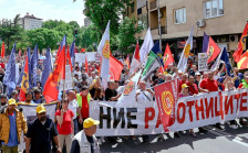 Празник без причина за славење: Власта им должи достоинствен живот на работниците