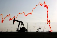 Цените на нафтата паднаа на најниско ниво од почетокот на март