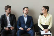 Од мобинг до отказ: Битката на жените работнички