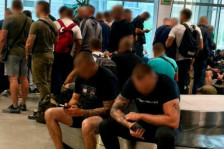 Ова се ликовите од екипата за специјални задачи на СНС на Вучиќ вратена од Тиват во Белград