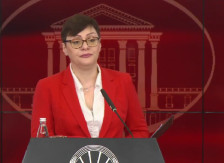 Кочоска: јавниот долг е под контрола, ама за високата инфлација била ненадлежна