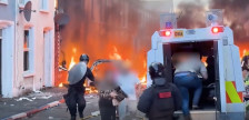 Напад со нож, па хаос на улиците: што навистина се случи во Белфаст?