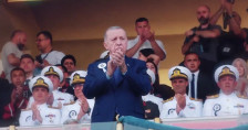[Видео] Ердоган предизвика реакции со милитаризирана промоција за Светското првенство со него во главна улога