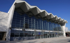 Во Нови Сад голем коморативен собир по повод годишнината од падот на бетонската настрешница на железничката станица | Сител Телевизија